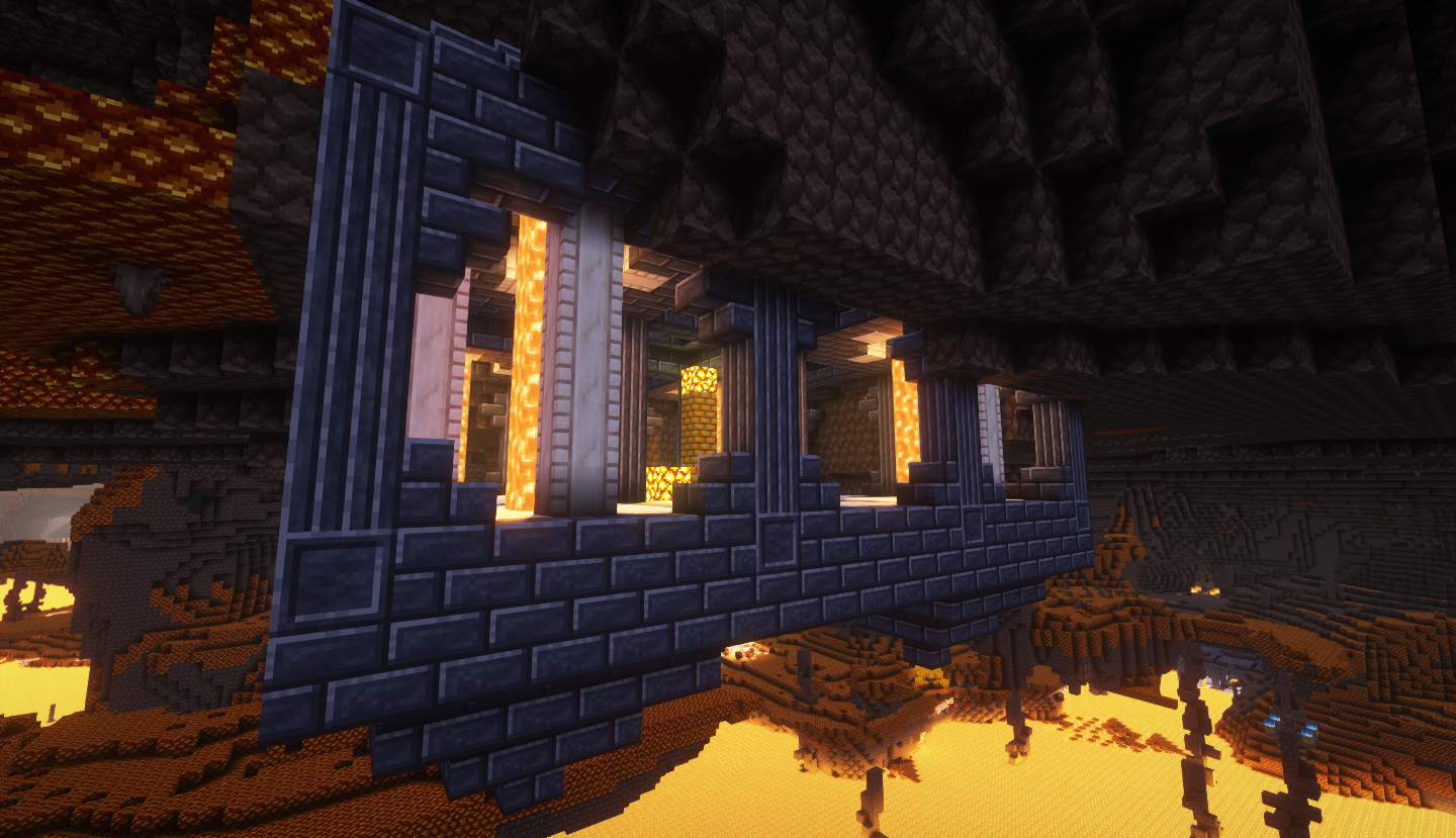 Kingdom of Amber dans Eternal Tales Kingdom of Amber dans Eternal Tales avec ses structures dorées