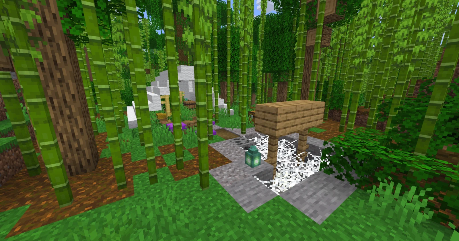 Camp abandonné généré dans une jungle de bambous de Minecraft 26.3